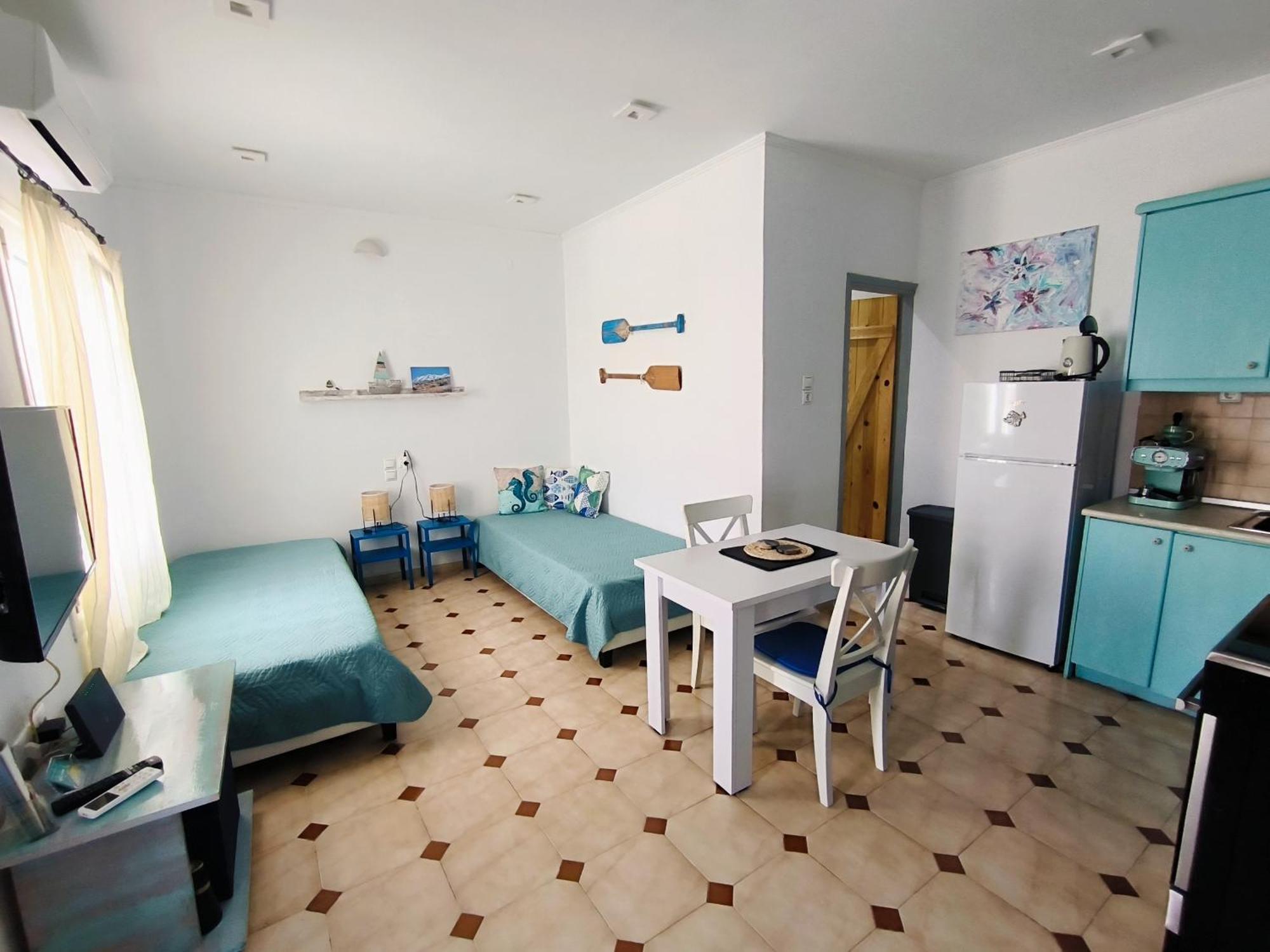 Golden View Apartment *